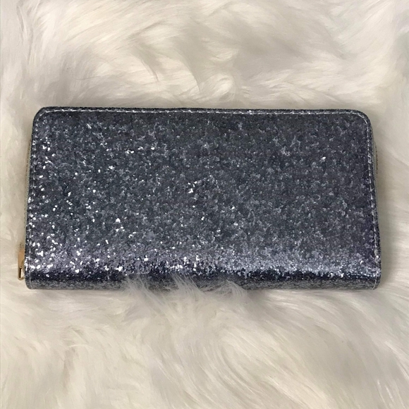 PEWTER GLITTER SINGLE ZIPPER ORGANIZER WALLET - Picture 2 of 5